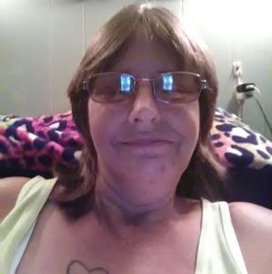 Meet your Posher, Mora